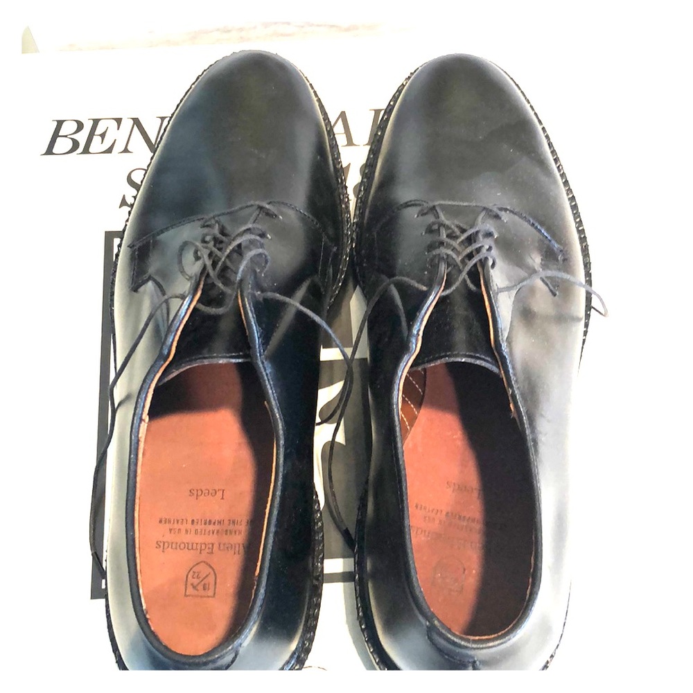 Allen Edmonds Leeds Blucher Dress Shoe